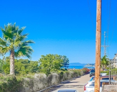 421 N Cedros Ave - Photo Thumbnail 48