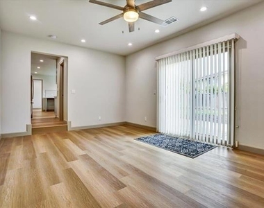 3283 Fronda Drive - Photo Thumbnail 27