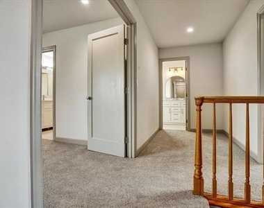 3283 Fronda Drive - Photo Thumbnail 7