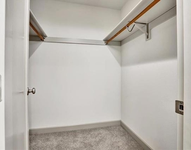 3283 Fronda Drive - Photo Thumbnail 4
