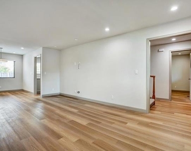 3283 Fronda Drive - Photo Thumbnail 20