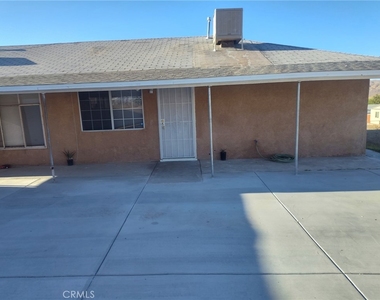322 Maxine Avenue - Photo Thumbnail 2