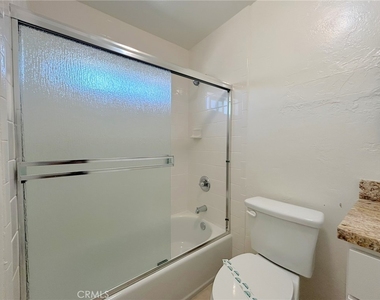 1115 Herald Street - Photo Thumbnail 8