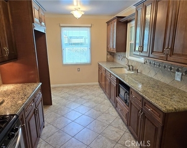3550 Washington Street - Photo Thumbnail 7