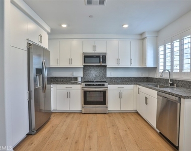 7419 Olive Grove Street - Photo Thumbnail 6