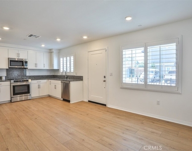 7419 Olive Grove Street - Photo Thumbnail 4