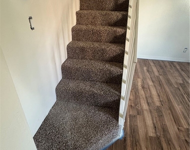 16578 Montego Way - Photo Thumbnail 10