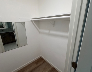 11510 Bertha - Photo Thumbnail 10
