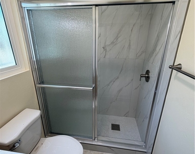 11510 Bertha - Photo Thumbnail 14