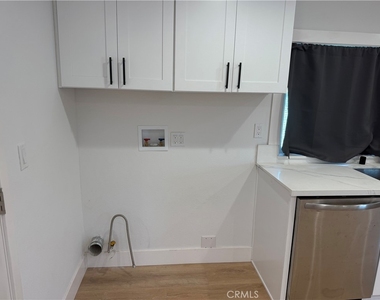 1395 B 3rd - Photo Thumbnail 11