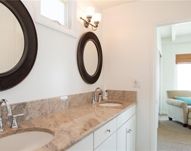 35 A Surfside - Photo Thumbnail 27