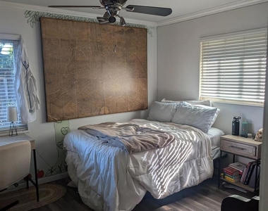 4017 Silver St - Photo Thumbnail 19
