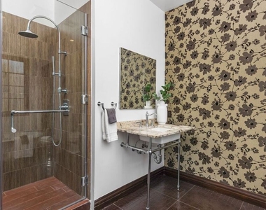 9534 W Olympic Boulevard - Photo Thumbnail 15