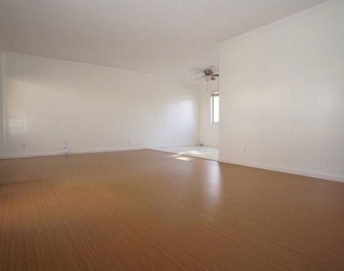 1538 Stanford Street - Photo Thumbnail 9