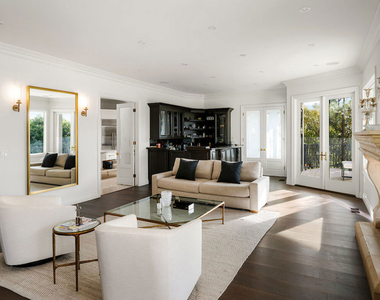 1845 Loma Vista Drive - Photo Thumbnail 15