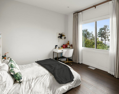 1845 Loma Vista Drive - Photo Thumbnail 31