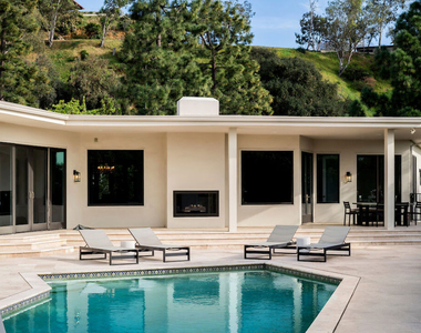 1845 Loma Vista Drive - Photo Thumbnail 35