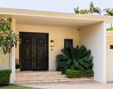 1845 Loma Vista Drive - Photo Thumbnail 6