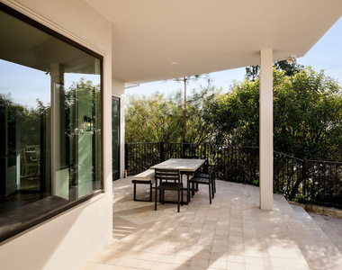 1845 Loma Vista Drive - Photo Thumbnail 32