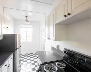 1201 N Crescent Heights Boulevard - Photo Thumbnail 4