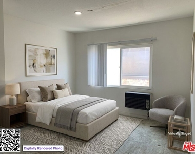 545 S Manhattan Place - Photo Thumbnail 4