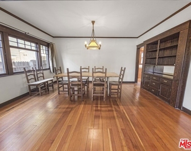 216 Mount Washington Drive - Photo Thumbnail 9