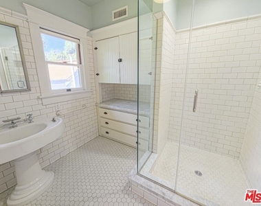 216 Mount Washington Drive - Photo Thumbnail 18