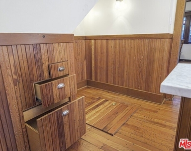 216 Mount Washington Drive - Photo Thumbnail 24