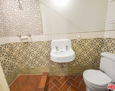 216 Mount Washington Drive - Photo Thumbnail 31