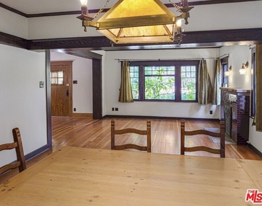 216 Mount Washington Drive - Photo Thumbnail 8