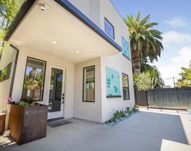 538 Vernon Avenue - Photo Thumbnail 3