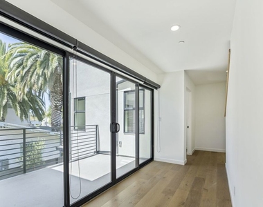 538 Vernon Avenue - Photo Thumbnail 32