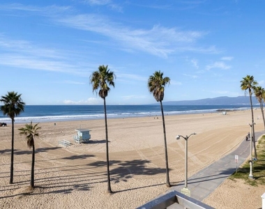 3007 Ocean Front Walk - Photo Thumbnail 29