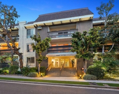 9061 Keith Avenue - Photo Thumbnail 1