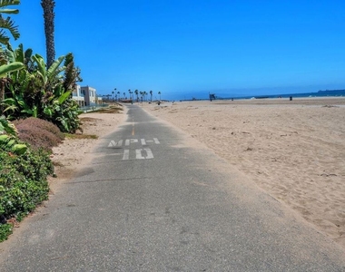 7301 Vista Del Mar - Photo Thumbnail 12