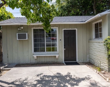12835 Delano Street - Photo Thumbnail 12