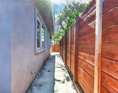 7105 Hoffman Ave - Photo Thumbnail 20