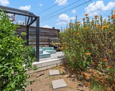 2068 Montclair Street - Photo Thumbnail 32