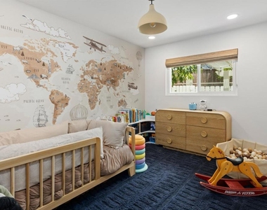 2068 Montclair Street - Photo Thumbnail 15