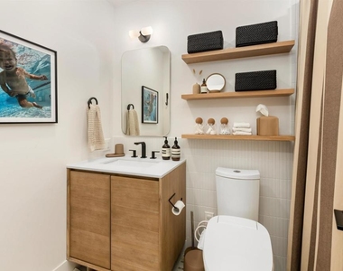 2068 Montclair Street - Photo Thumbnail 20