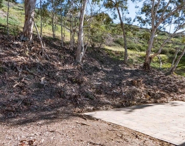 4258 Robbins Street - Photo Thumbnail 12