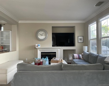 646 Sandside Ct. - Photo Thumbnail 4