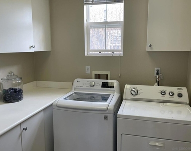 646 Sandside Ct. - Photo Thumbnail 14