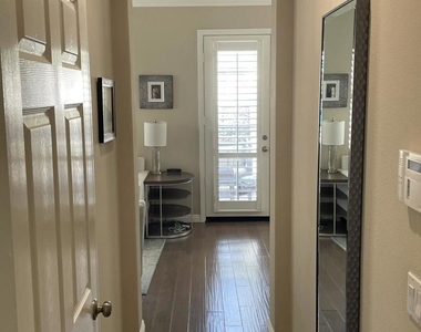 646 Sandside Ct. - Photo Thumbnail 10