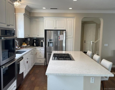 646 Sandside Ct. - Photo Thumbnail 3