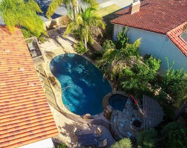 1504 Folkestone Terrace - Photo Thumbnail 22