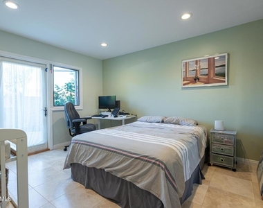 1504 Folkestone Terrace - Photo Thumbnail 20