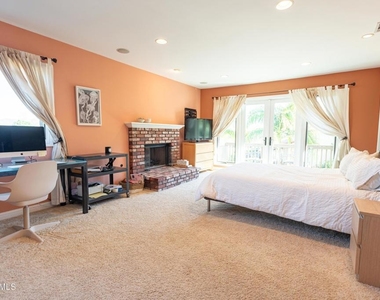 1504 Folkestone Terrace - Photo Thumbnail 12