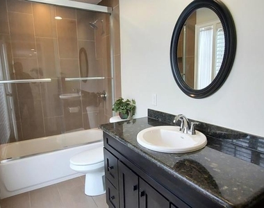 1295 Harold Avenue - Photo Thumbnail 10