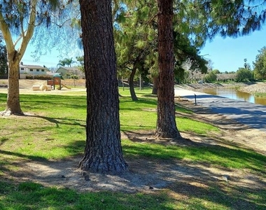 1295 Harold Avenue - Photo Thumbnail 25